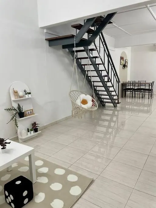 Ipoh Guest House 8-9 Pax Malaysia